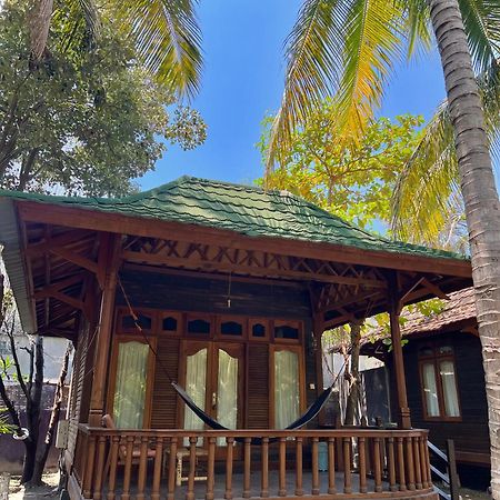 Bronze Bungalows Gili Meno Eksteriør billede