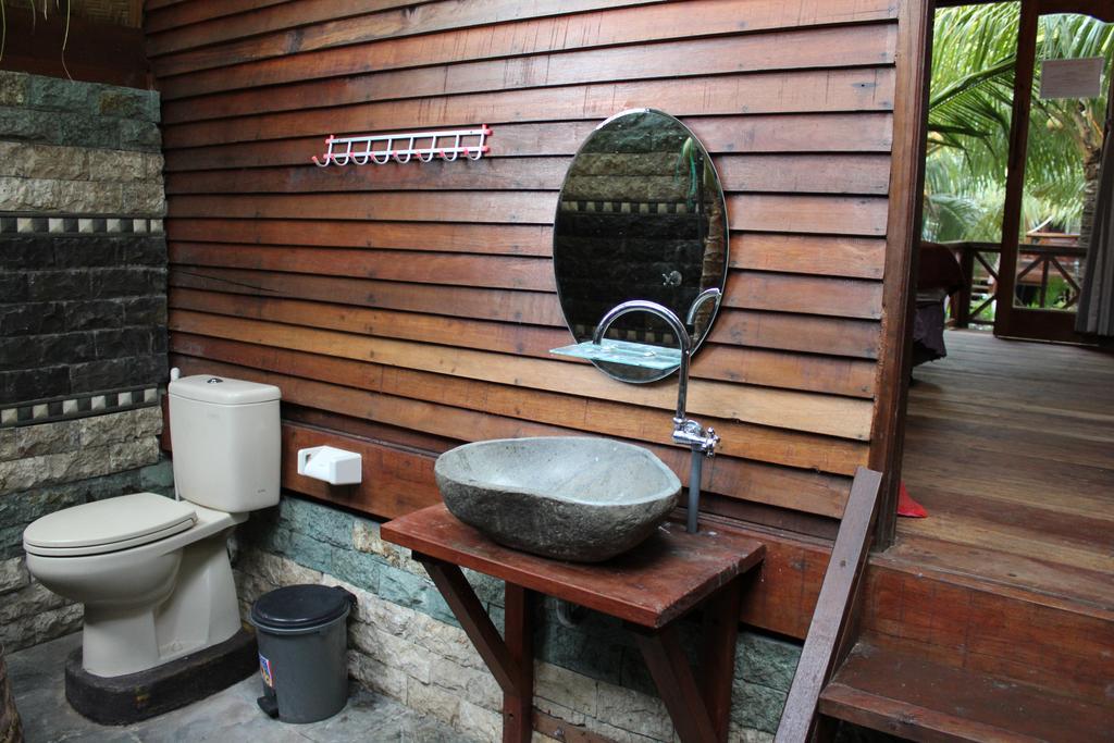 Bronze Bungalows Gili Meno Eksteriør billede