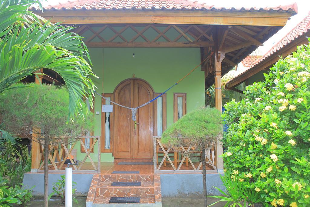Bronze Bungalows Gili Meno Eksteriør billede