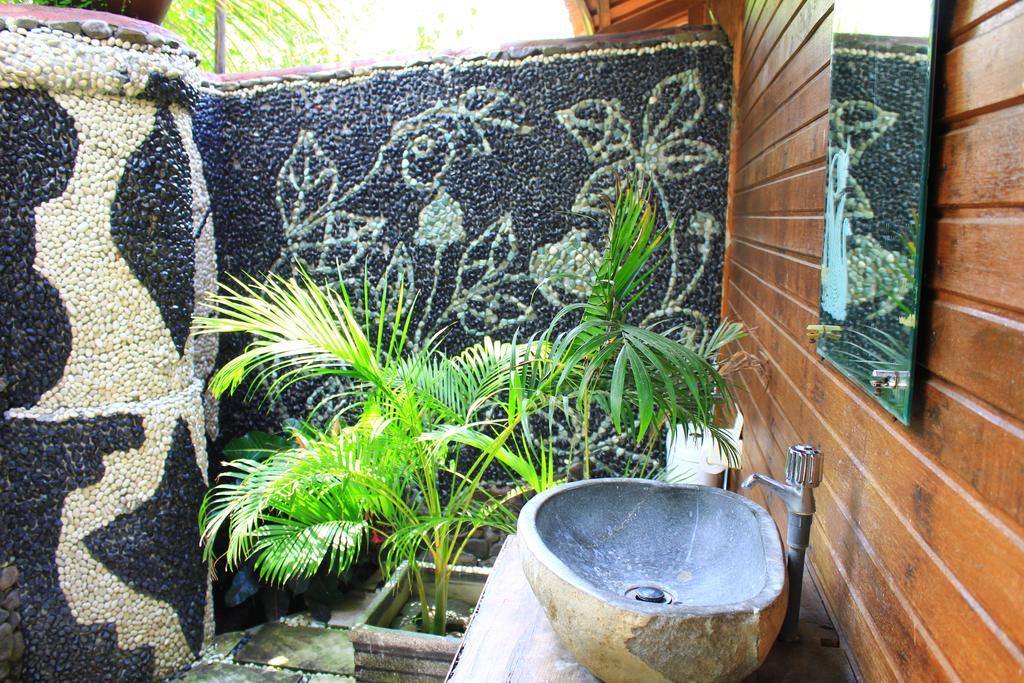 Bronze Bungalows Gili Meno Eksteriør billede